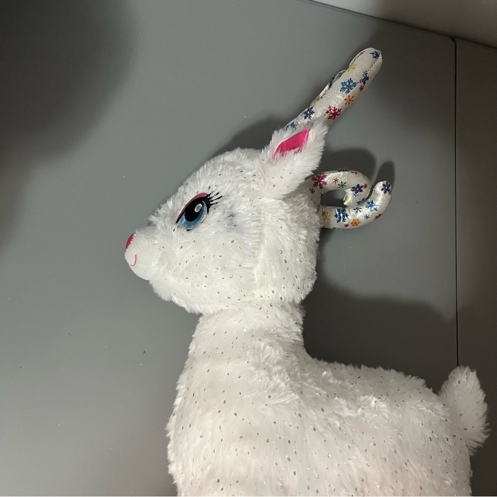 Build-A-Bear Workshop Glisten the Snow Reindeer 2019 - Picture 10 of 13